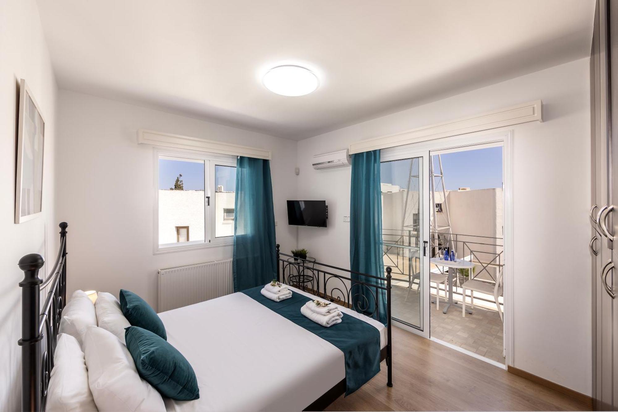 Accomoteleia Crystal Lagoon Villa Protaras Luaran gambar